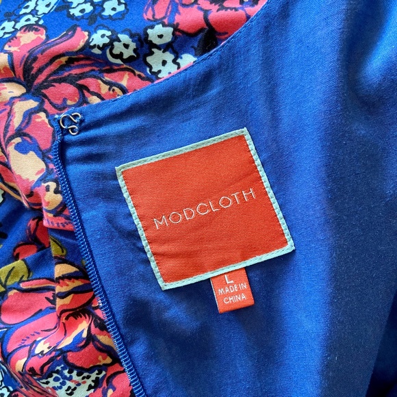 Modcloth Floral Retro Best Short Sleeve Dress NWOT - Picture 5 of 5
